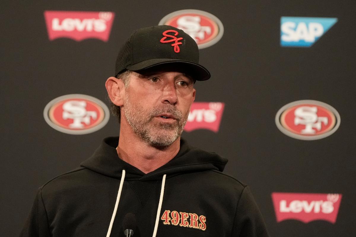 49ers Coach Kyle Shanahan Takes Blame for the Crash That Left Him With a Concussion