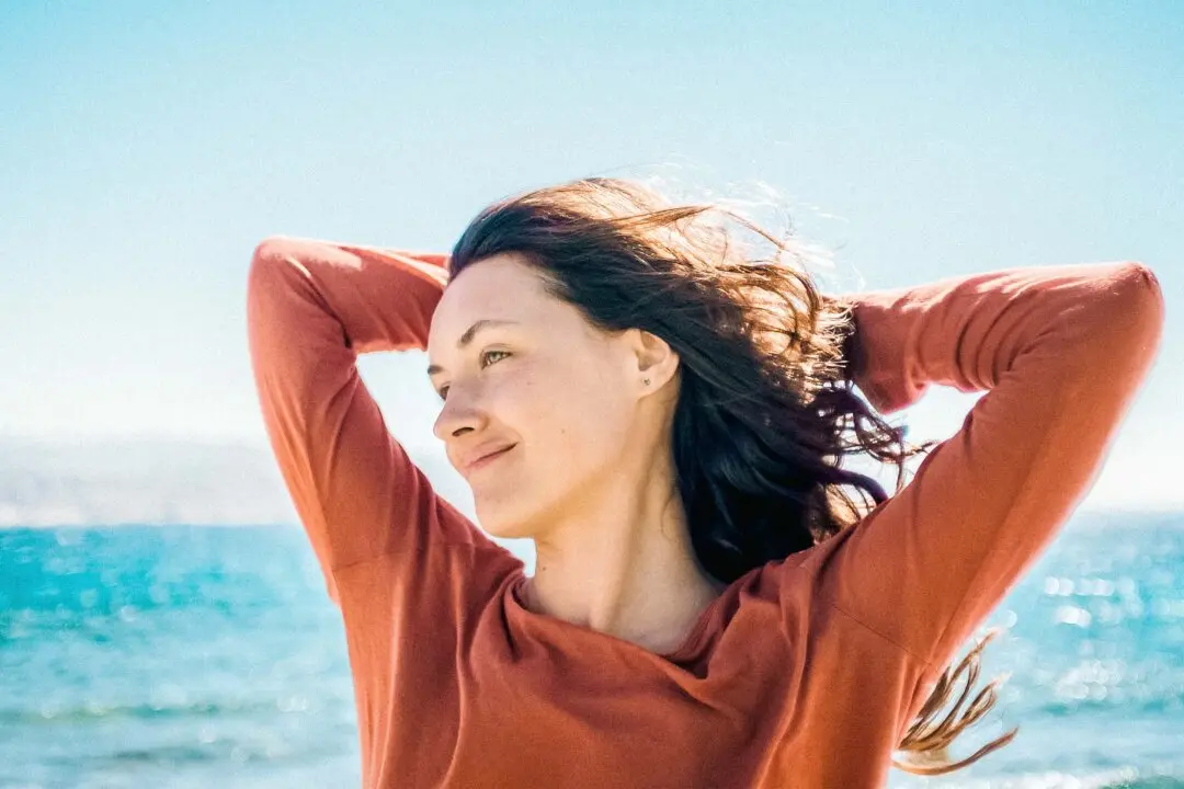 A Nutritionist’s Guide to Eating for Healthier Hair