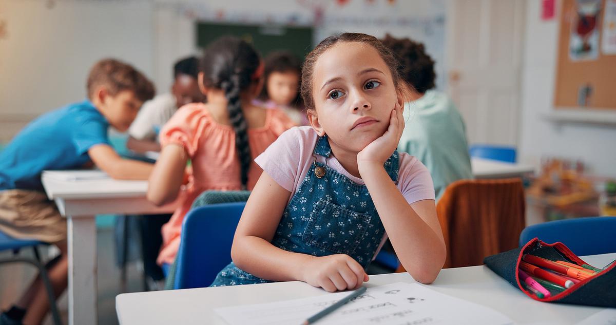 According to studies, excessive noise makes it harder for students to learn and retain information. (PeopleImages/Shutterstock)