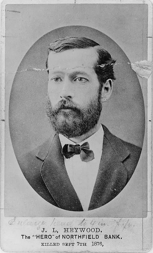 Bank officer Joseph Lee Heywood gave his life to protect the community’s savings, refusing to open the safe even when threatened at gunpoint. His bravery is still commemorated annually in Northfield through the Heywood Award. (Public Domain)