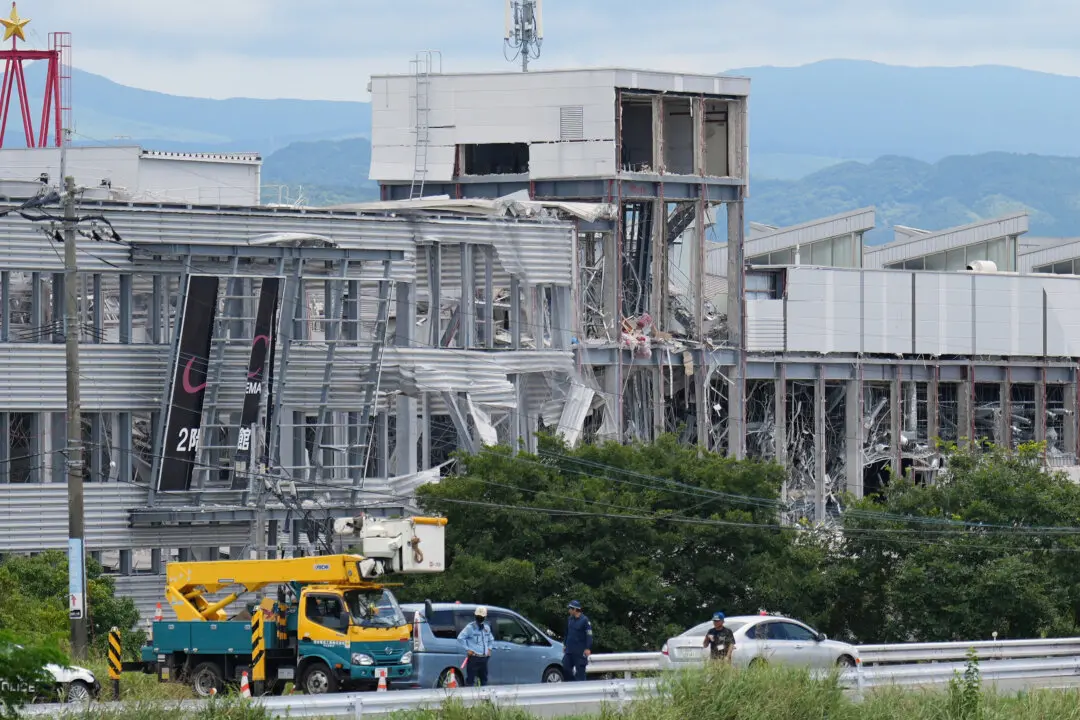 Rescuers Search for Survivors After a Quake Kills 18 in Southwestern Japan