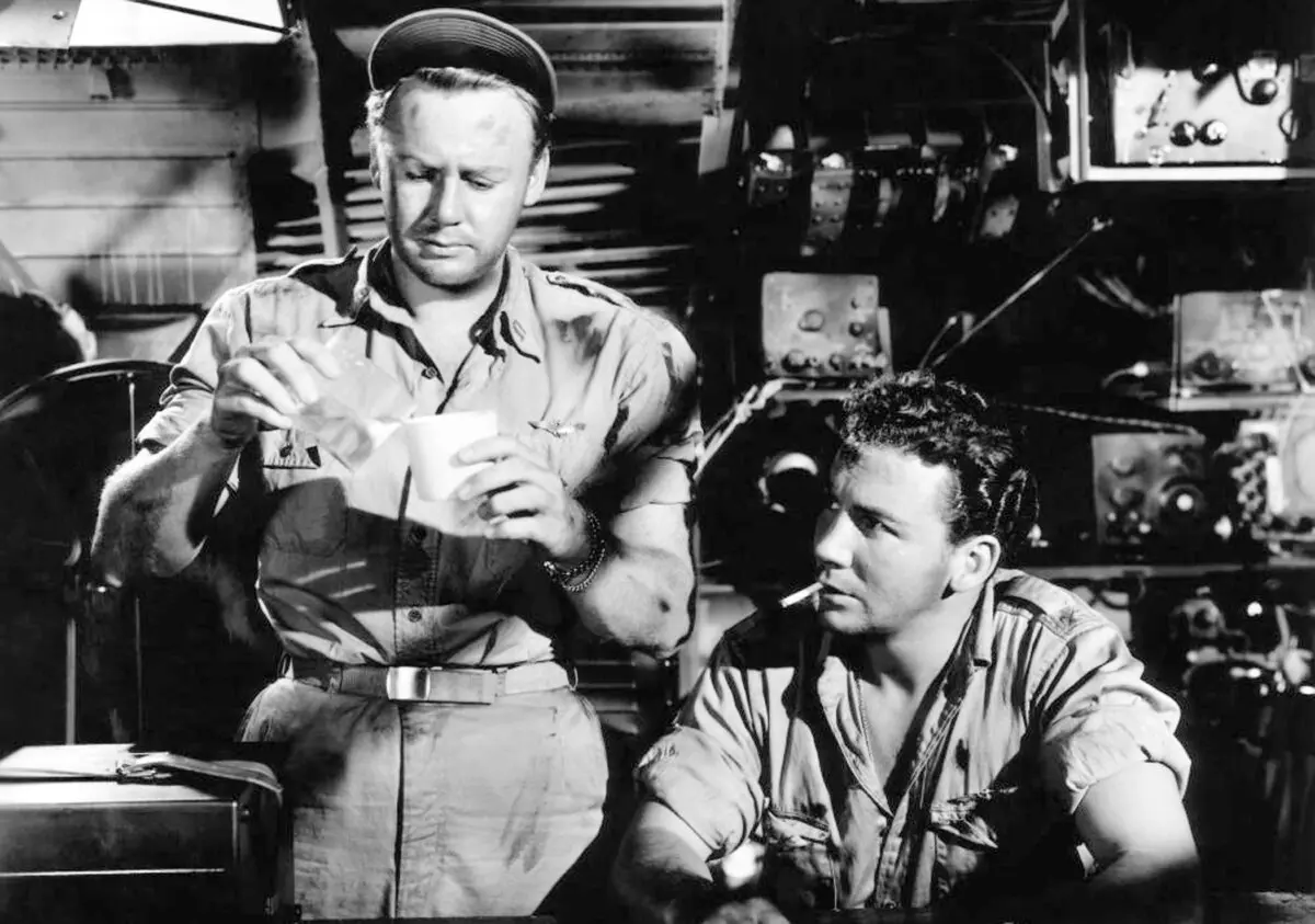 Alec Brooke (Van Johnson, L) and Lt. Joe Moore (Cameron Mitchell) in “High Barbaree.” (MGM)