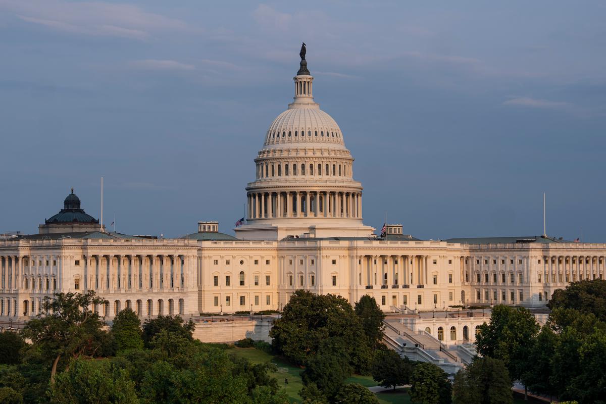 Senate Moves Major Crypto Regulation Bill Toward Vote