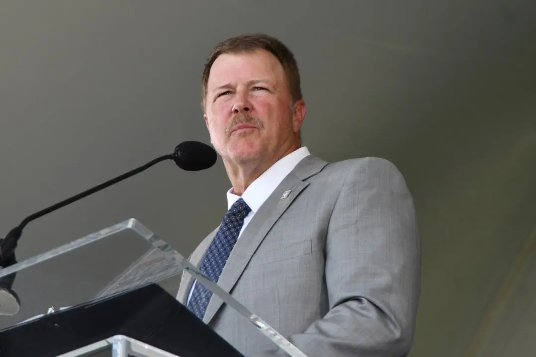 Jeff Kent Humbled, Grateful for Cooperstown Call After Lengthy Wait