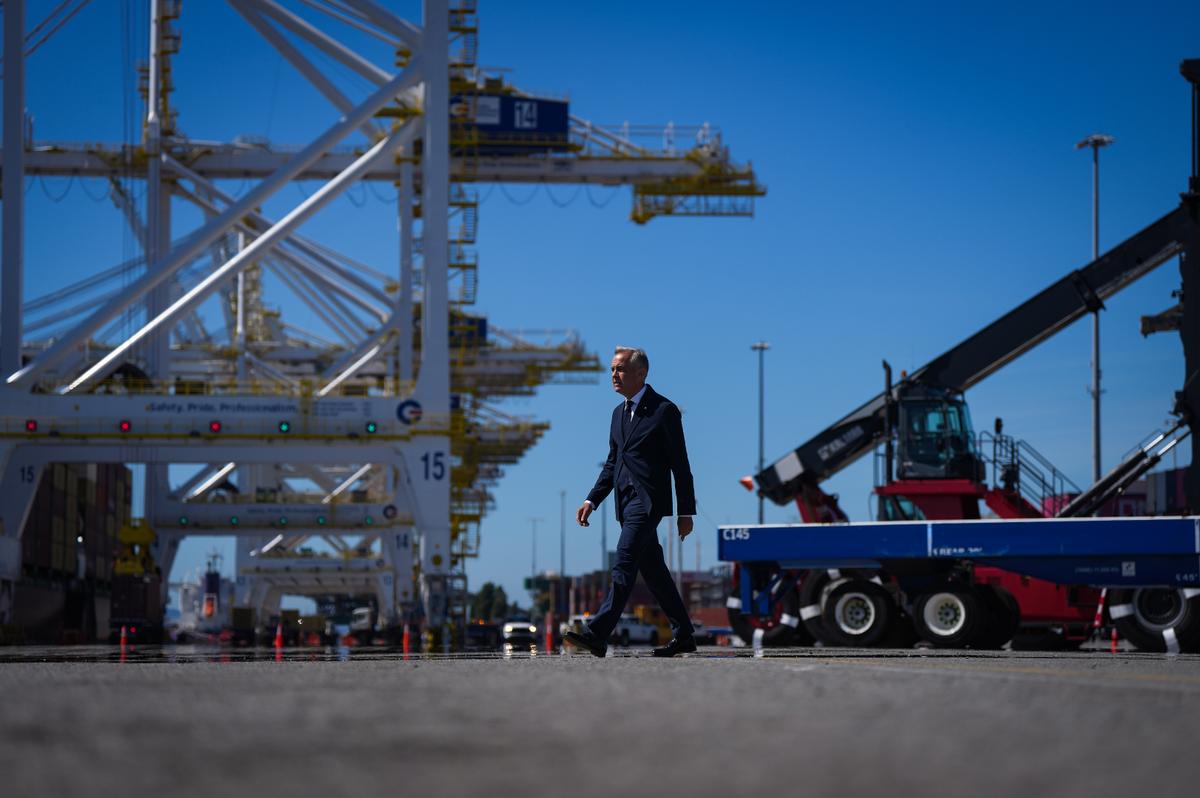 Carney Touts BC Port Expansion Plan to Strengthen Independence, Diversify Economy