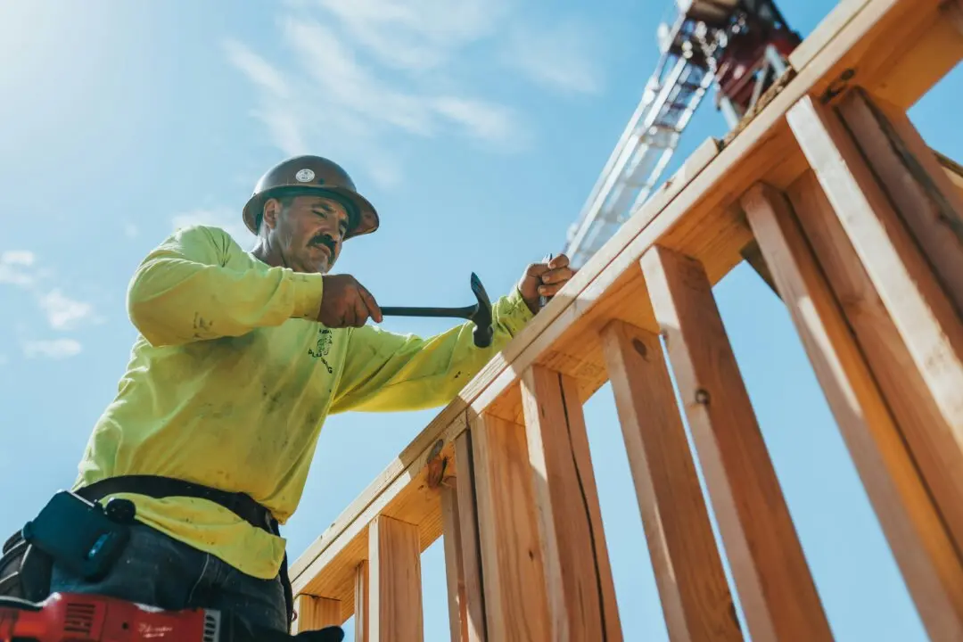 Ask the Builder: Decide What Products and Materials You'll Need While You Plan