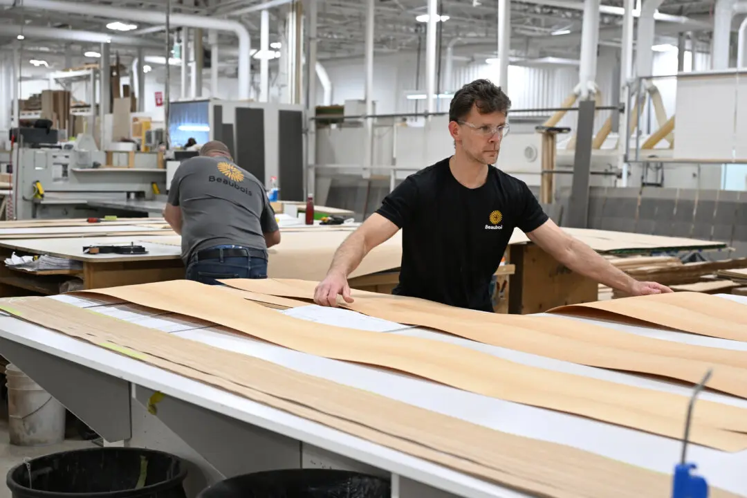 Canada to Impose Temporary 25% Tariff on Some Wood Cabinets, Vanities
