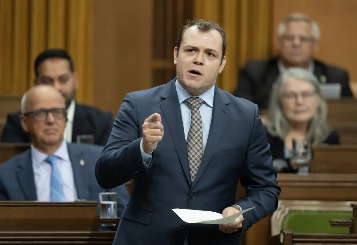 Conservatives Question Minister Over How NATO Intern Arrested in Belgium Was Cleared for Government Work