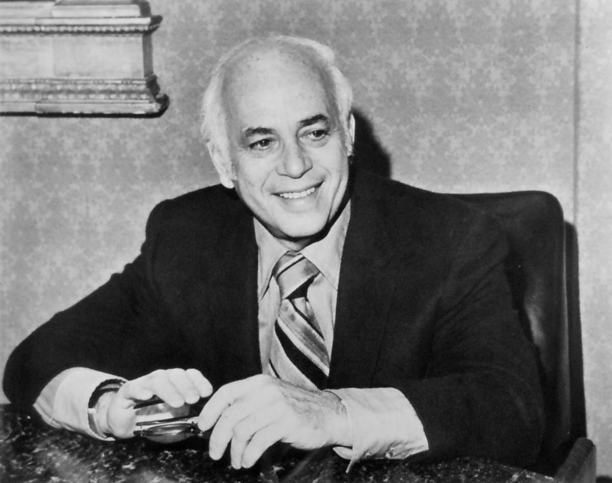 Allen Funt, probably best known for his "Candid Camera" television program, as a guest on the Dick Cavett talk show. (Public Domain)