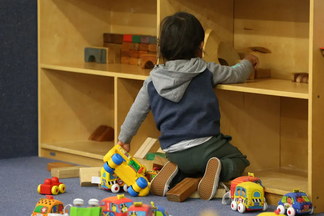 Government Urged to Adopt Cost-Based Childcare Funding Model to Cut Fees, Address Inequalities