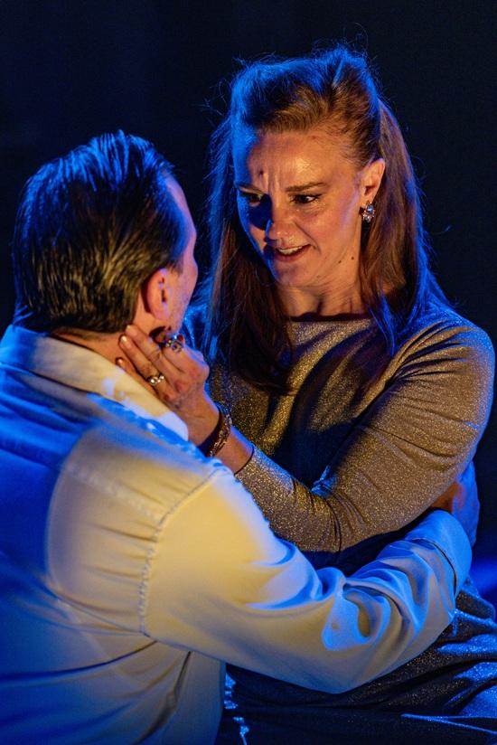 A scene in "Hamlet" highlights the compelling performances at Austin Gardens. (Josh Darr)