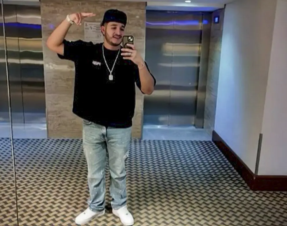 Mexican Influencer Fatally Shot While Livestreaming in Sinaloa