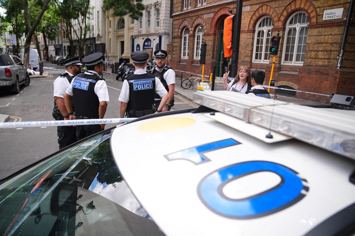4 Stabbed in Central London in What Police Believe Was a Mental Health Incident