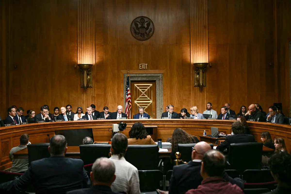 Senate Panel Votes to Hold Fauci in Contempt