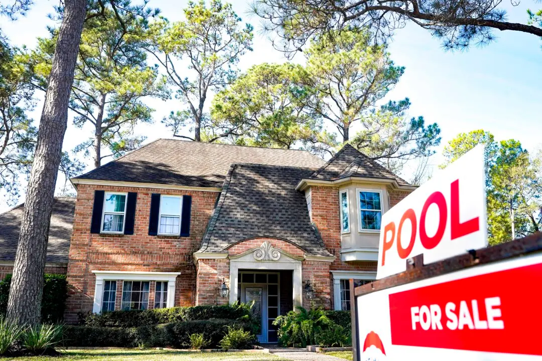 $109,796 in Earnings Needed to Afford Typical US Home