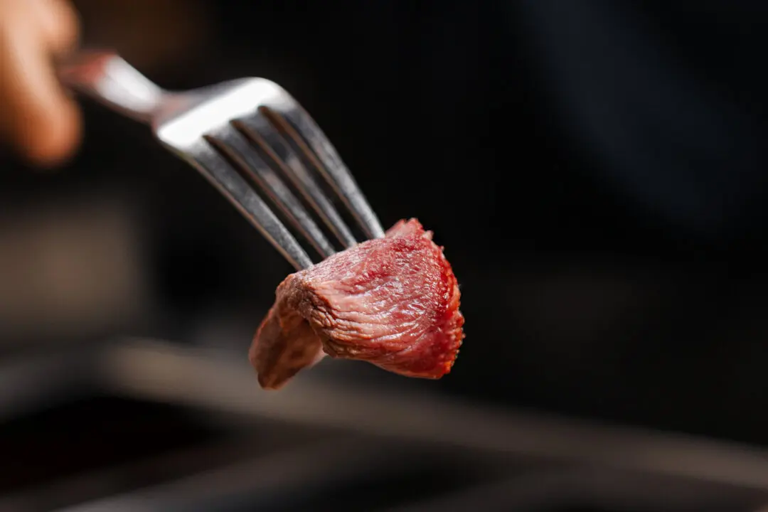 The Risks of Eating Meat Differ Between Individual and Population Levels