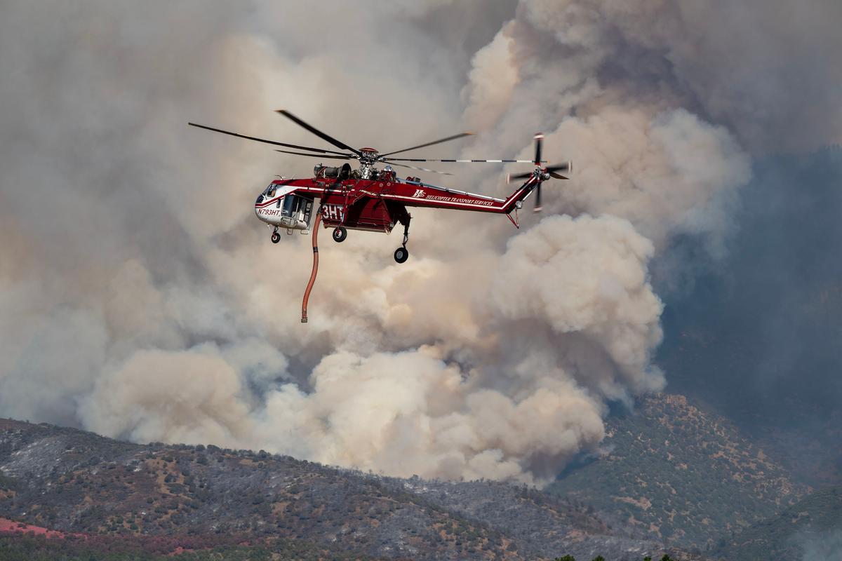 Pilots of Helicopter That Crashed While Fighting Wildfire in Utah Are Dead, Officials Say