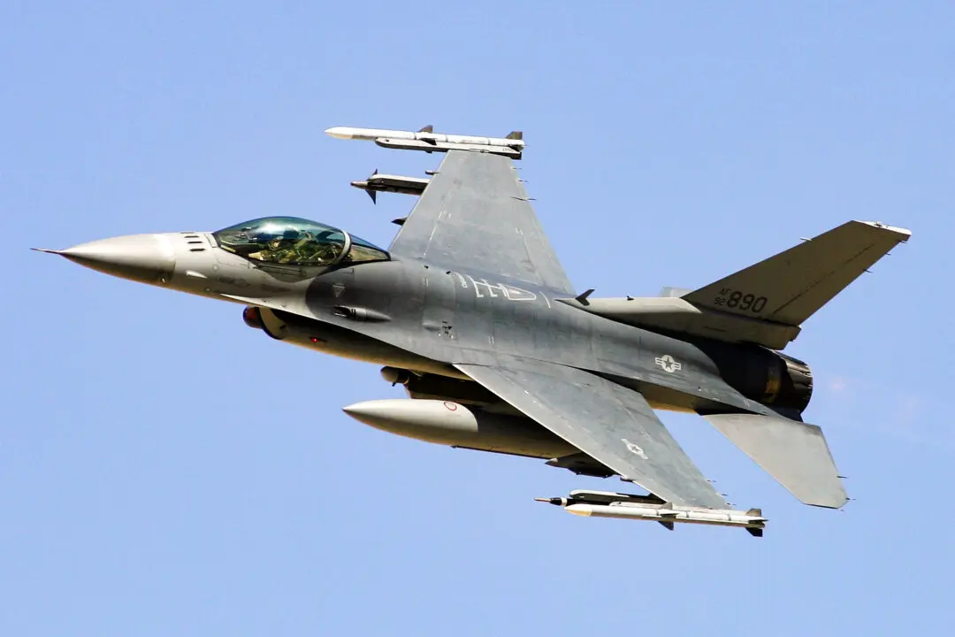 NORAD Jets Intercept 2 Planes Over Restricted Airspace Near Trump’s Golf Club