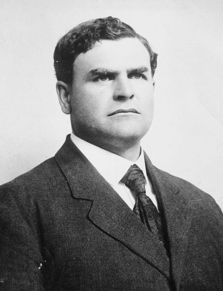 Cropped image of Warner, between circa 1915 and circa 1920. Library of Congress. (Public Domain)