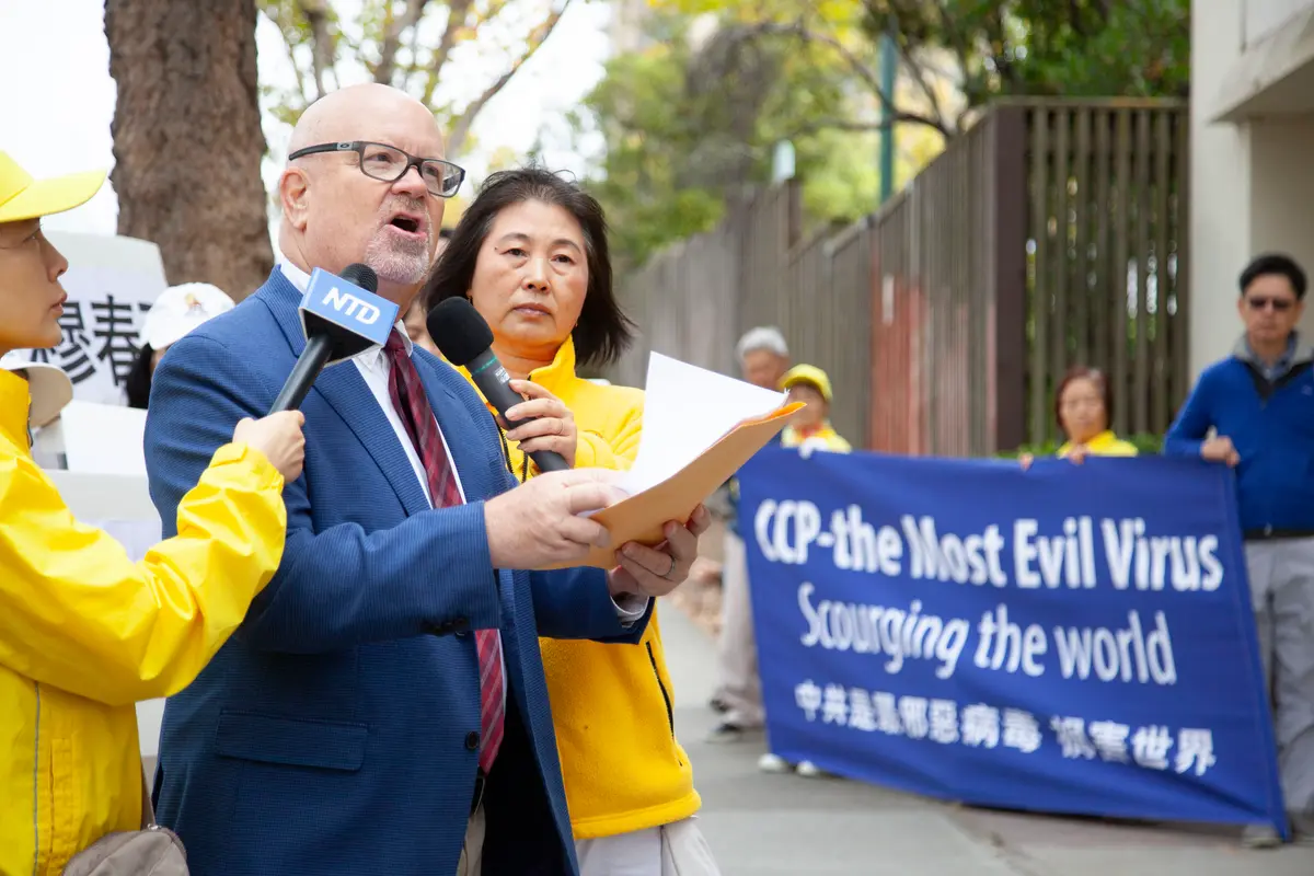 Scott Shields, candidate for governor, speaks at the Chinese Consulate in San Francisco on Aug. 7, 2026. (Lear Zhou/The Epoch Times)
