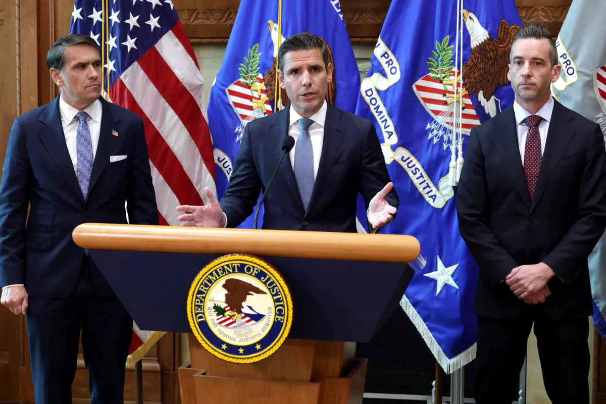 11 Charged in Immigration Scheme Involving Over 1,000 Sham Marriages