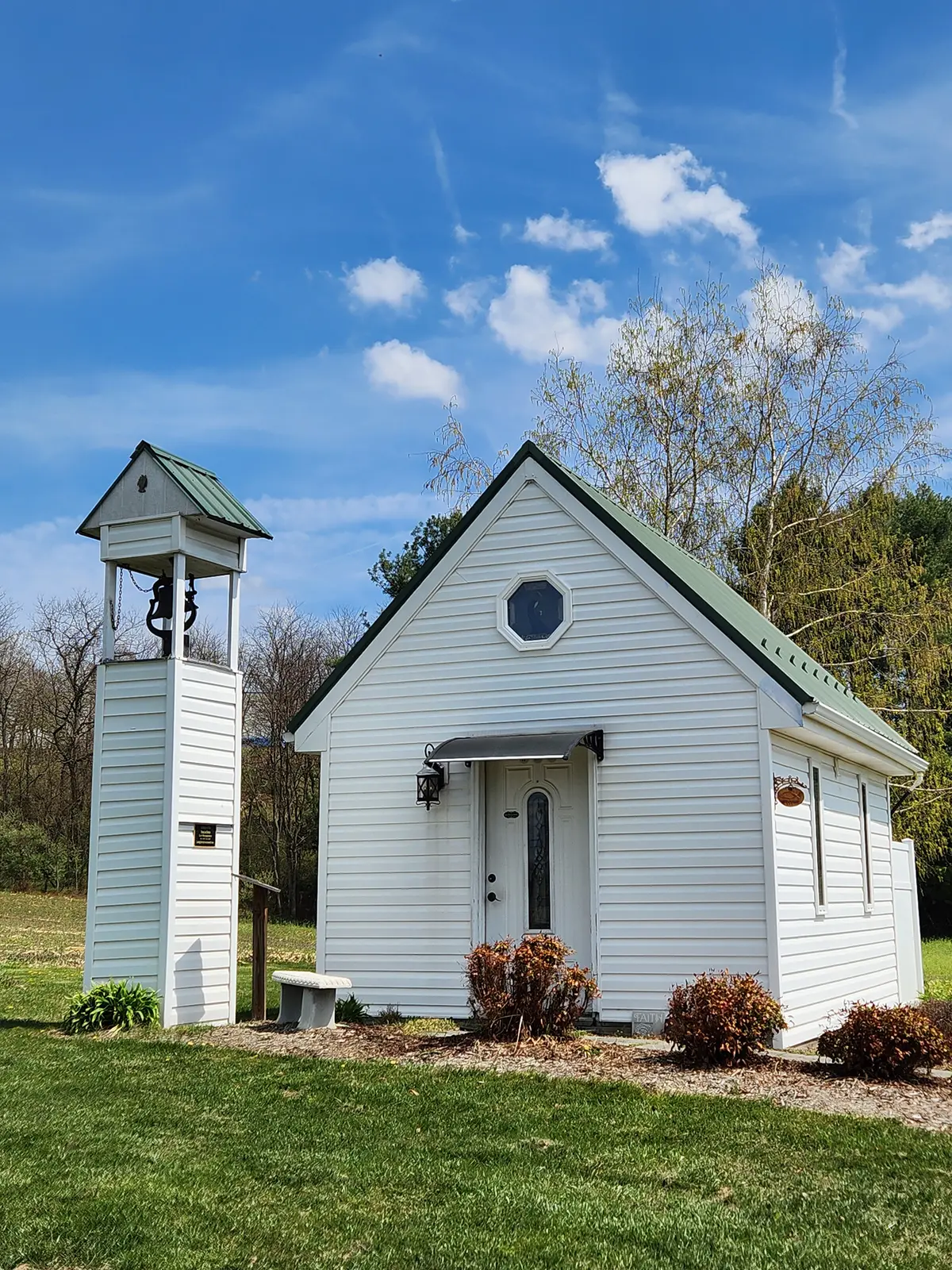 This tiny chapel just off the highway near Wytheville, Virginia is a much-visited spot.(Myscha Theriault/TNS)