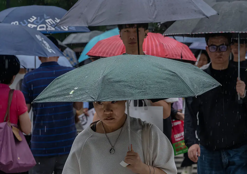 Typhoon Dolphin’s Remnants Bring Torrential Rain to Northern China