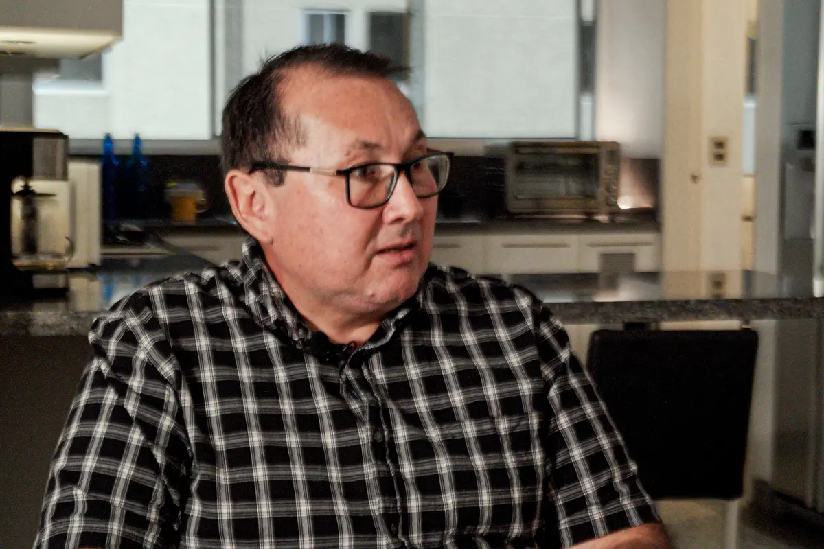 Human rights activist Edward Ocariz talks about the changes needed in Venezuela, in Caracas, Venezuela, on July 6, 2026. He was jailed for four months by the Venezuelan regime during the 2024 election. (Frederico Vidovix/The Epoch Times)