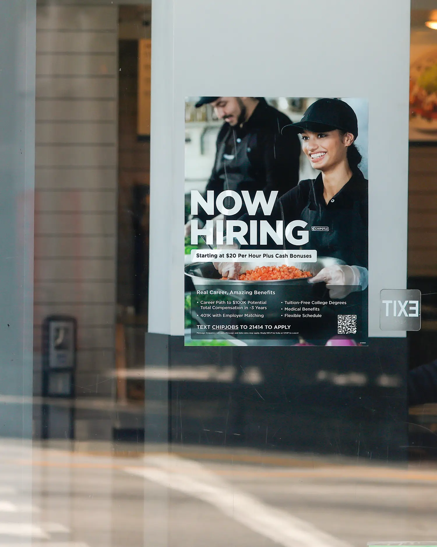 Why Teens Are Struggling to Find Summer Jobs