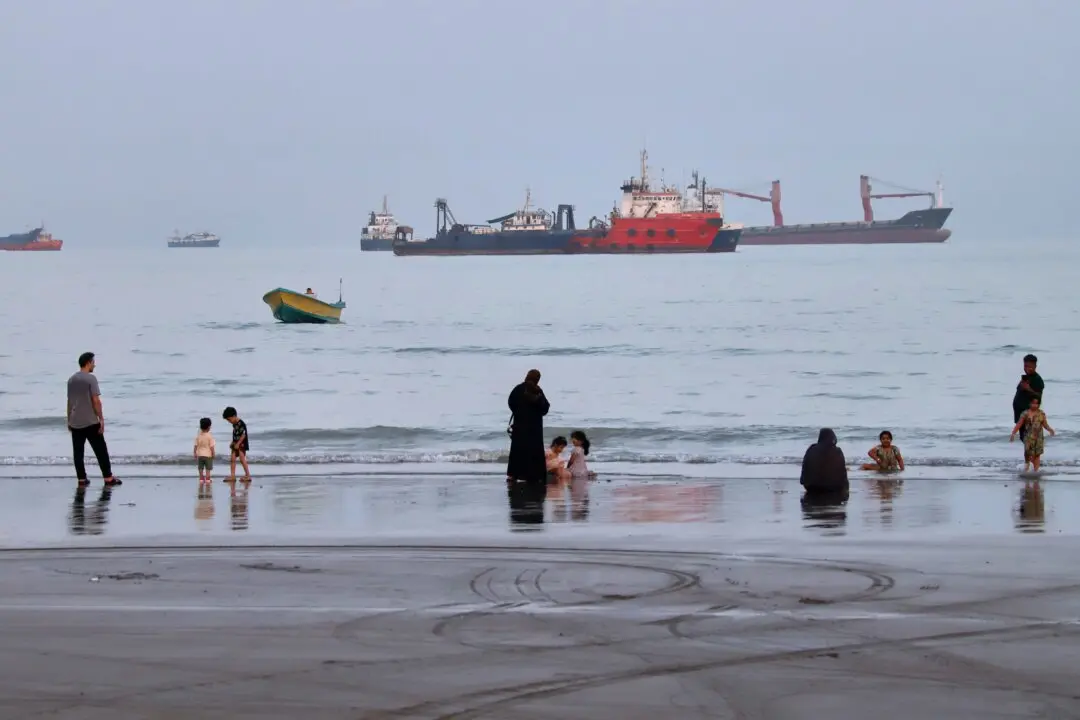 Canada Sanctions Five Iranian Officials Over Blockade of Strait of Hormuz