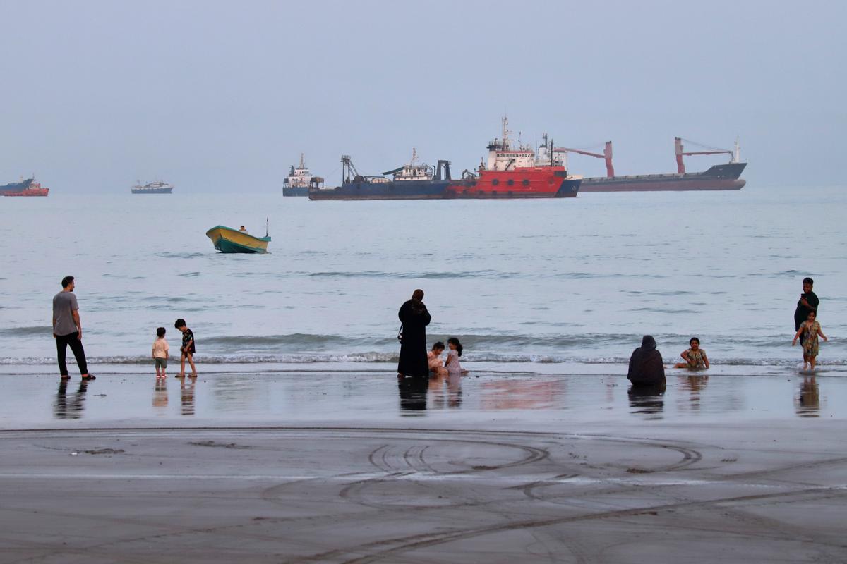 Canada Sanctions Five Iranian Officials Over Blockade of Strait of Hormuz