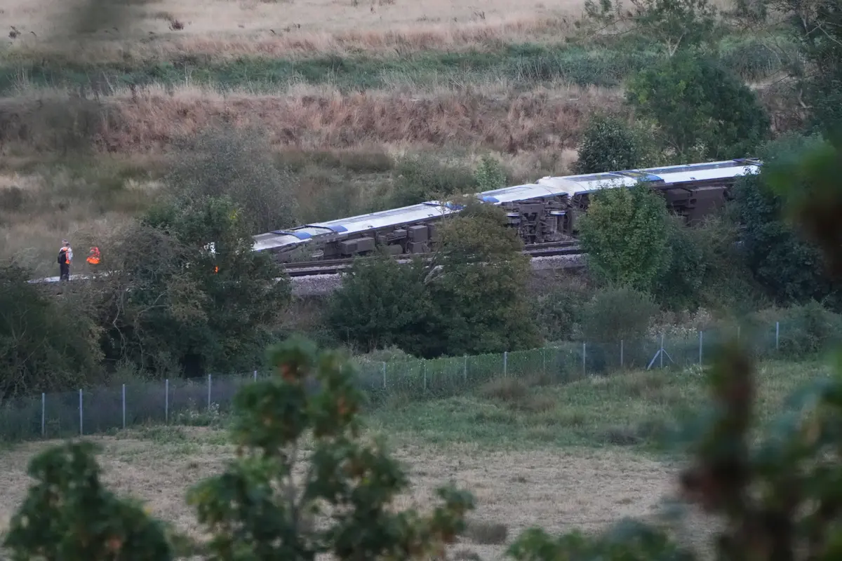 Second Passenger Train Derails in England in 2 Days