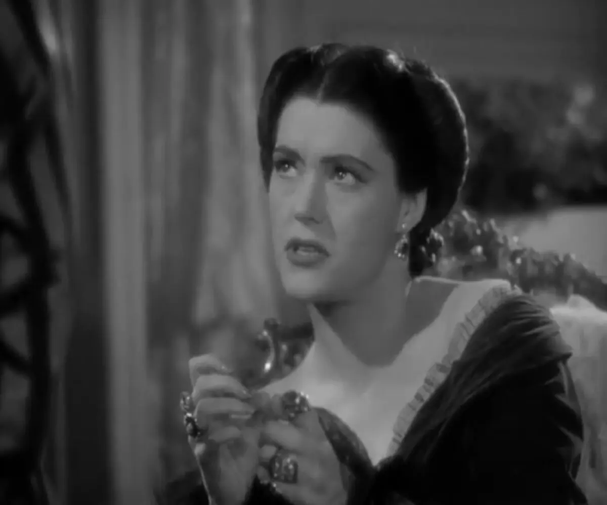 Duchesse de Praslin (Barbara O’Neil), in “All This, and Heaven Too.” (Warner Bros. Pictures)