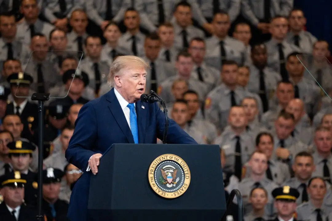 Trump Highlights Record Drop in Violent Crime in Visit to NY Police Academy