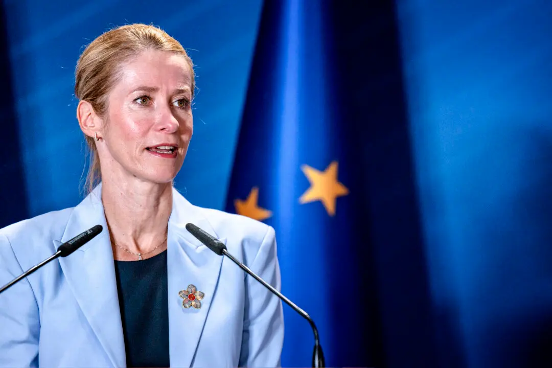 EU Plans Expansion of Sanctions Against Russia, Says Foreign Chief