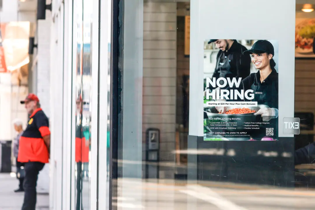 Why Teens Are Struggling to Find Summer Jobs