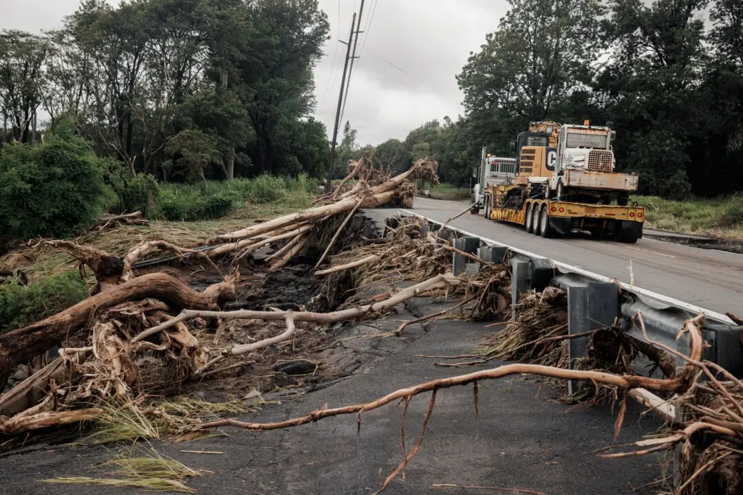 1 Death Linked to Tropical Storm Lala as 117,000 Remain Without Power in Hawaii