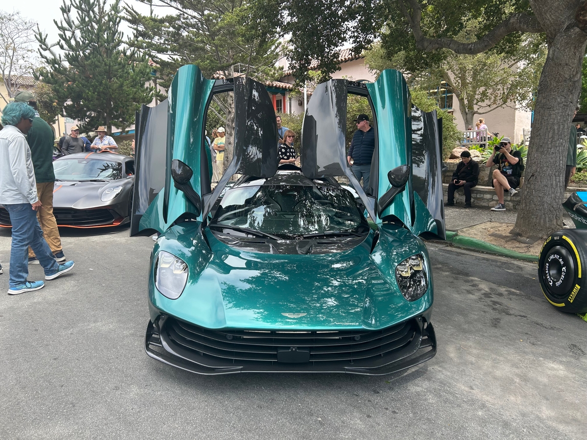加州蒙特雷汽車週拍賣創新高 總成交額逾7.5億美元