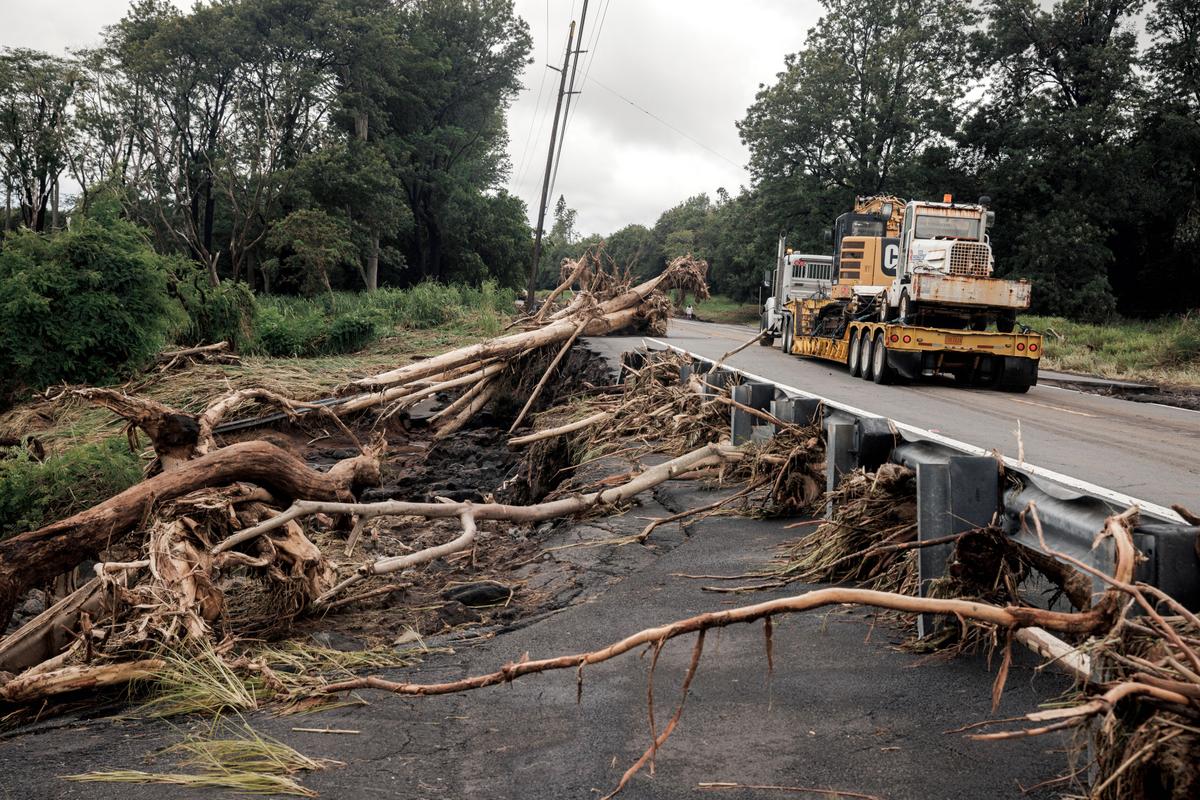 1 Death Linked to Tropical Storm Lala as More Than 100,000 Remain Without Power in Hawaii