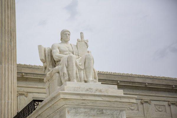 The Supreme Court of the United States in Washington on Sept. 22, 2017. (Samira Bouaou/The Epoch Times)