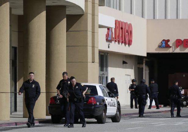 Police investigate at the scene of a shooting at the Tanforan Mall in San Bruno, Calif., on July 2, 2019. (Stephanie Mullen/AP Photo)
