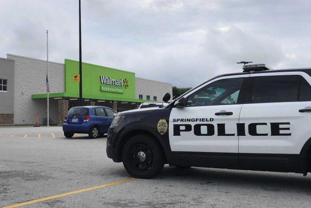 Springfield police respond to a Walmart after reports of a man with a weapon in the store in Springfield, Mo., on Aug. 8, 2019. (Harrison Keegan/The Springfield News-Leader via AP)