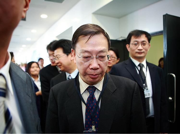 Huang Jiefu, China's top transplant official, after a conference in Taipei, Taiwan, in 2010. Huang recently blamed China's transplant abuses on the former security boss, Zhou Yongkang. (Song Xianglong/The Epoch Times)