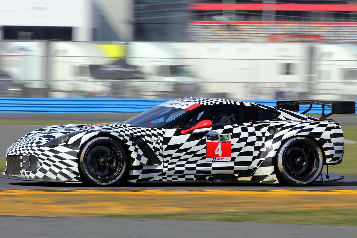 The new Corvette Racing C7.Rs were first and third quickest in the session. (Chris Jasurek/Epoch Times)