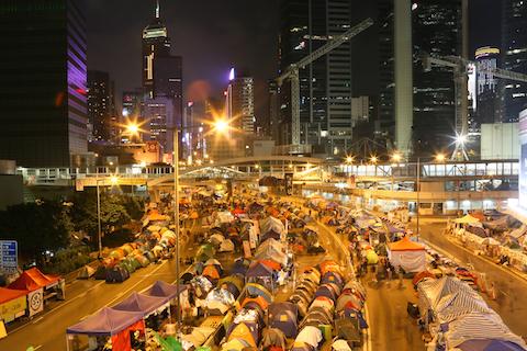 A time-lapse of the Occupy Central protest site in Hong Kong on Nov. 10, 2014. (Benjamin Chasteen/Epoch Times)