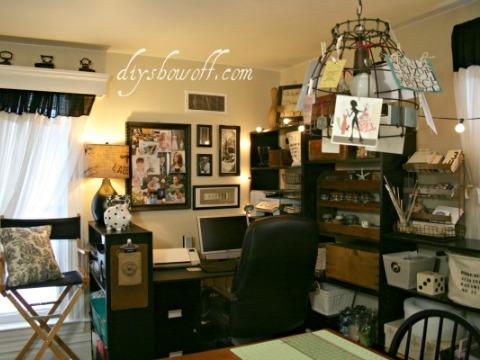 Vintage Style Storage (Hometalker Roeshel @<a href="http://diyshowoff.com/2012/01/01/diy-show-off-vintage-inspired-craft-room-reveal/" target="_blank">DIY Show Off</a>)