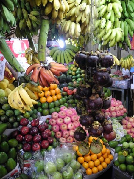 Delicious fresh fruit at market in Kandy (Lawrence Hamilton)