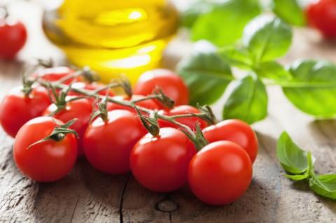 Tomatoes are rich in Lycopene a nutrient that can offer protection against UV (OlgaMiltsova/iStock/Thinkstock)