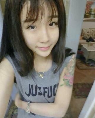 15-year-old "Li Enxi Danae" prior to surgery (Screenshot/Sina Weibo)