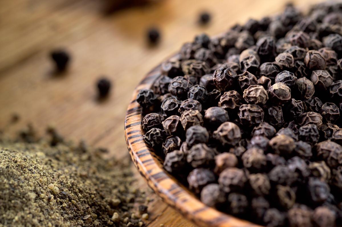 Black pepper is the oldest and most common strategy for improving turmeric absorption. (anna1311/iStock)